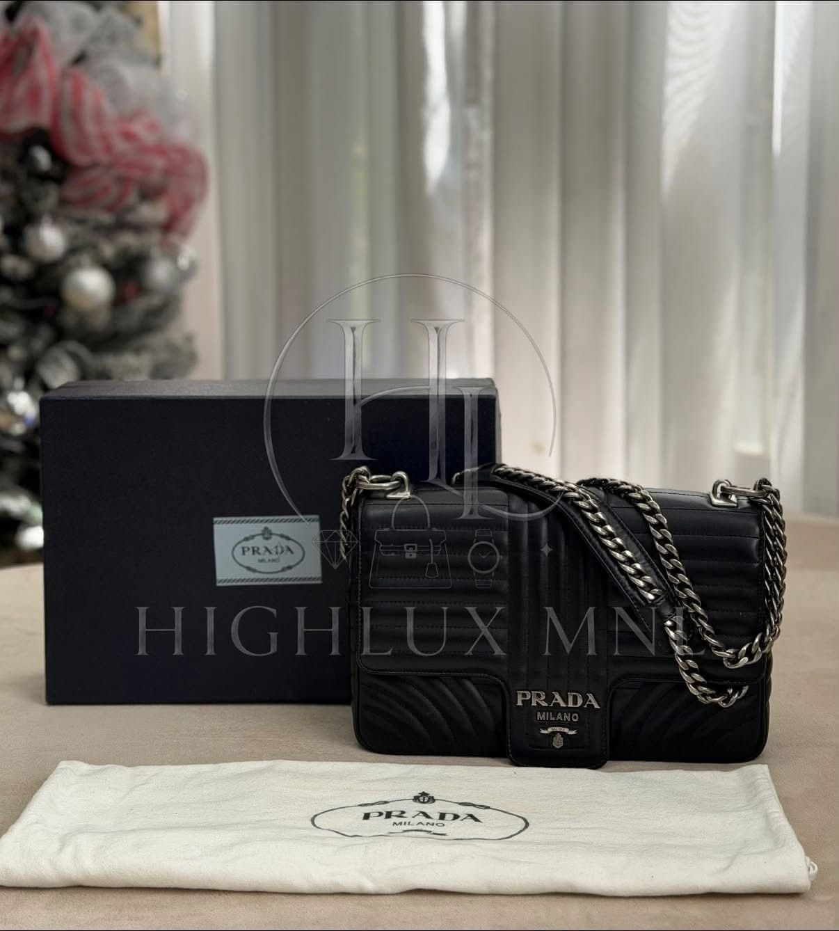 Prada Diagramme Medium size