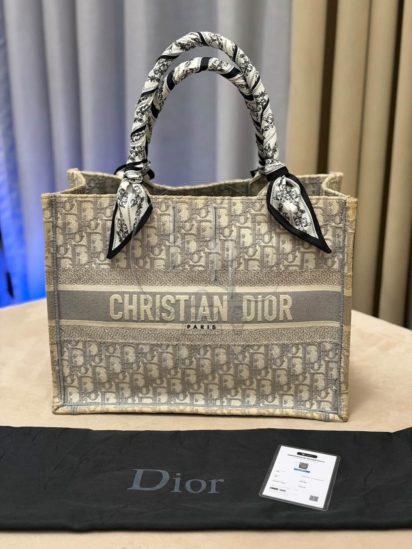 Dior Oblique Medium Book Tote