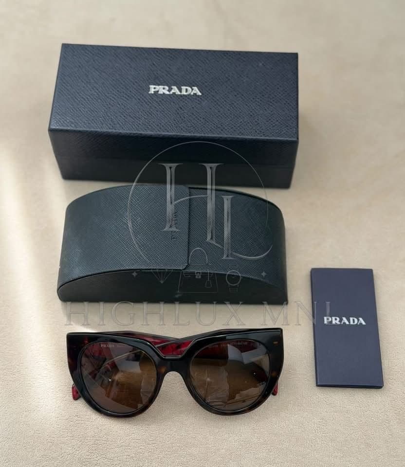 Prada Cat-eye Sunglasses — photo 2
