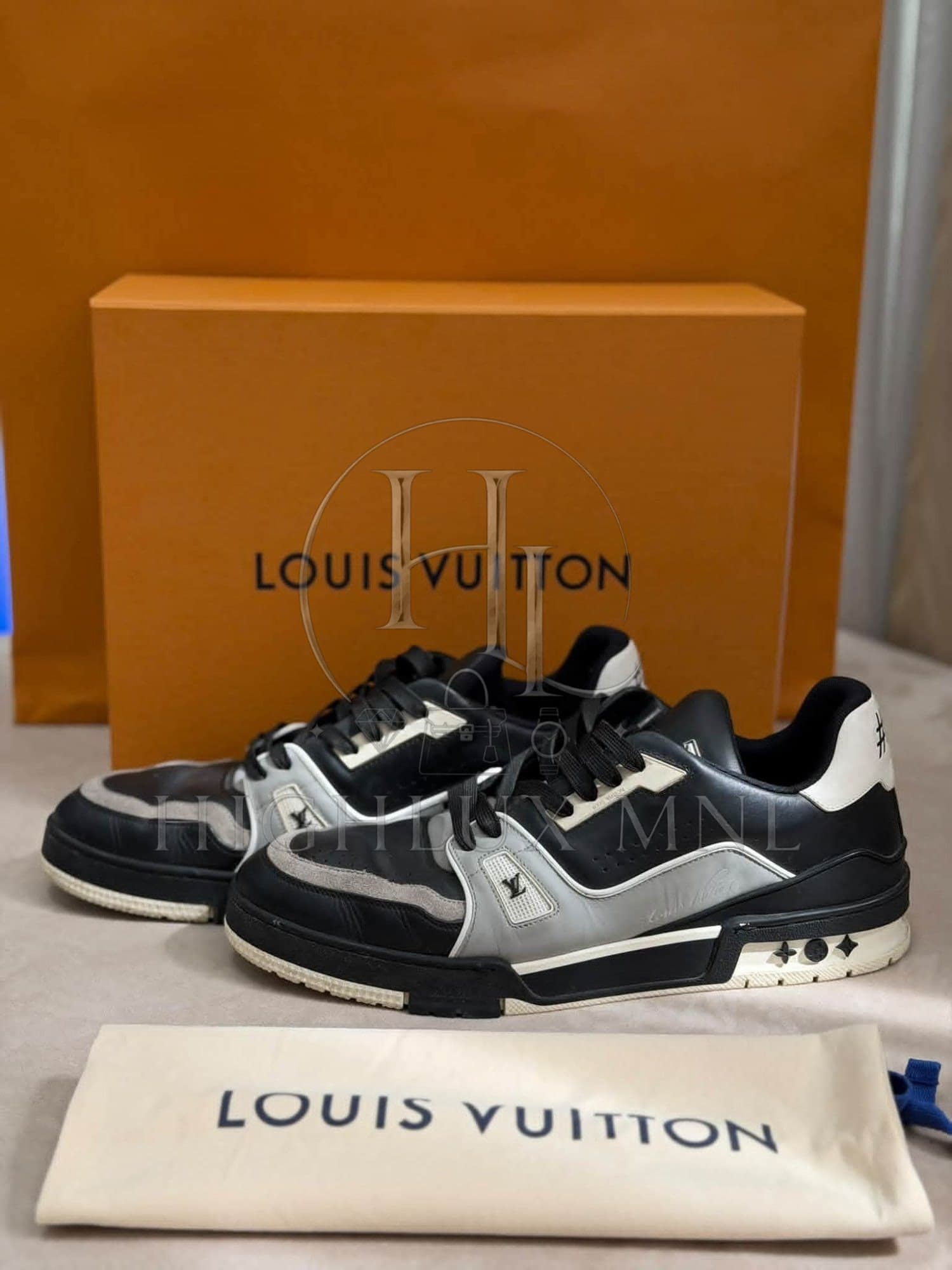 Louis Vuitton Low-Top Sneakers size 12 Mens