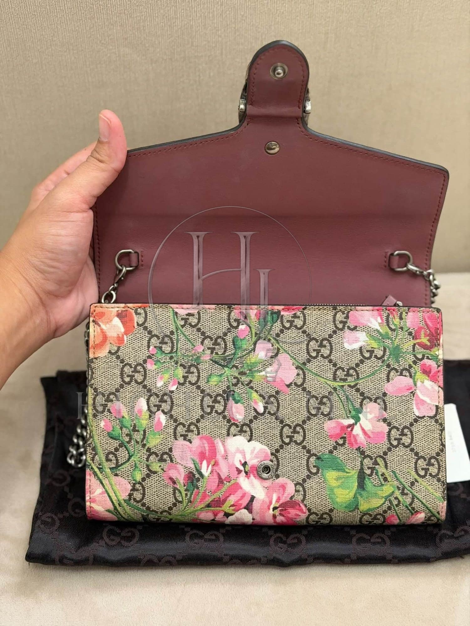 Gucci GG Floral Wallet on Chain — photo 7