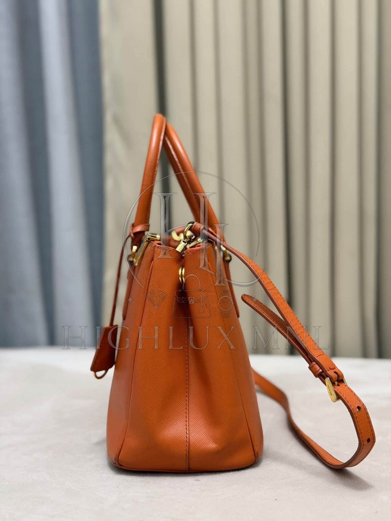Prada Galleria Small Tote Bag — photo 4
