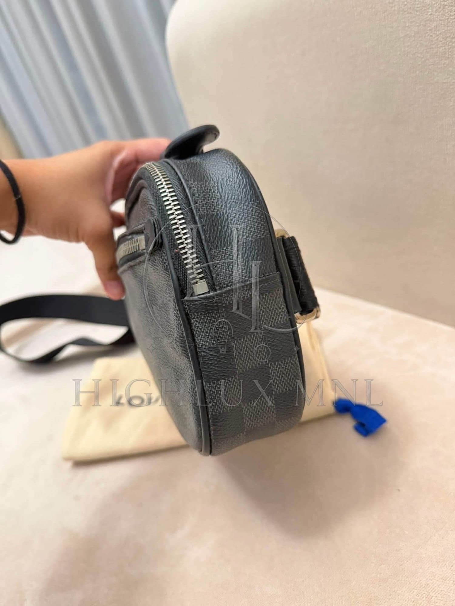 Louis Vuitton Damier Graphite Ambler Bag — photo 4