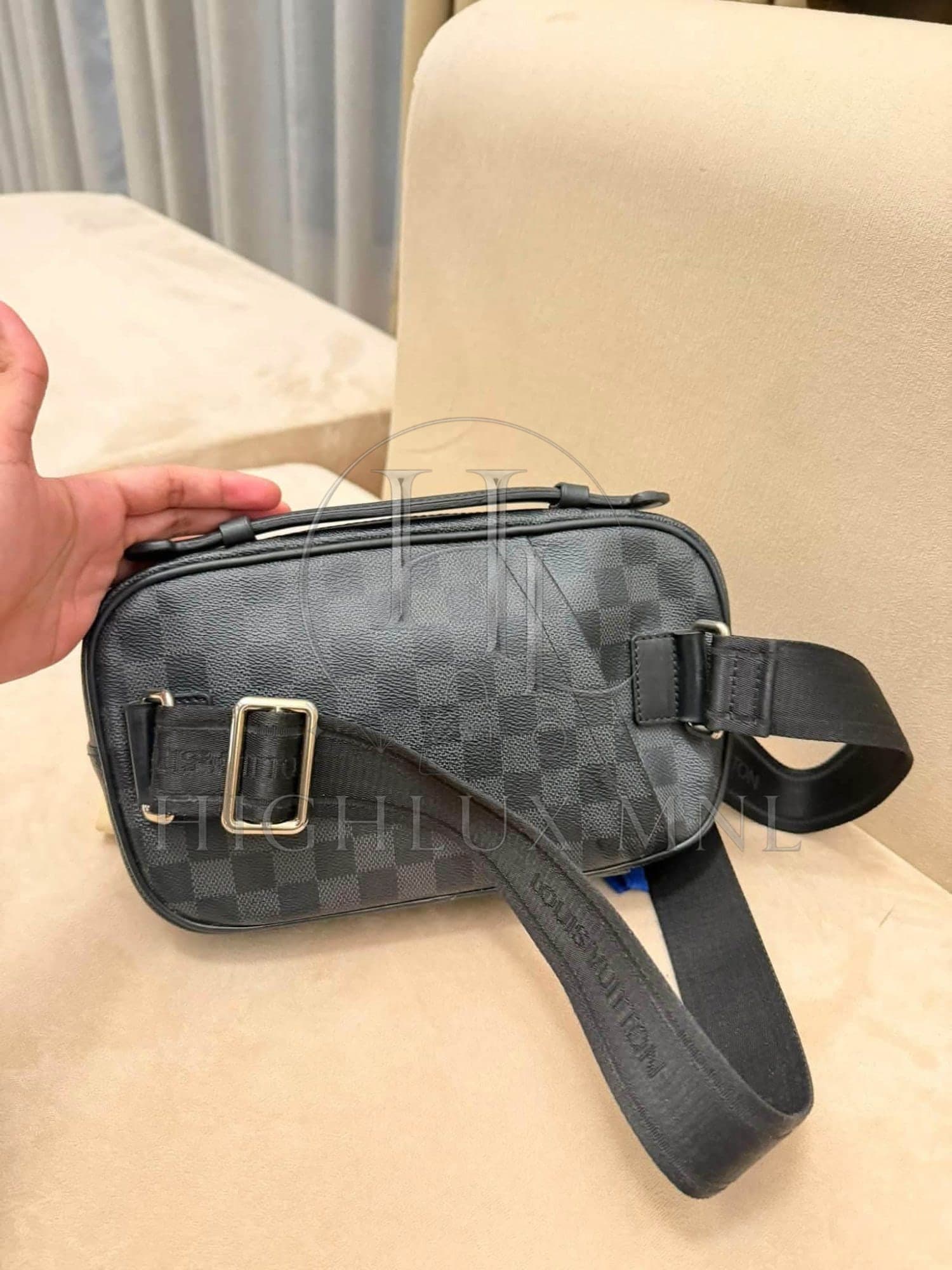 Louis Vuitton Damier Graphite Ambler Bag — photo 3