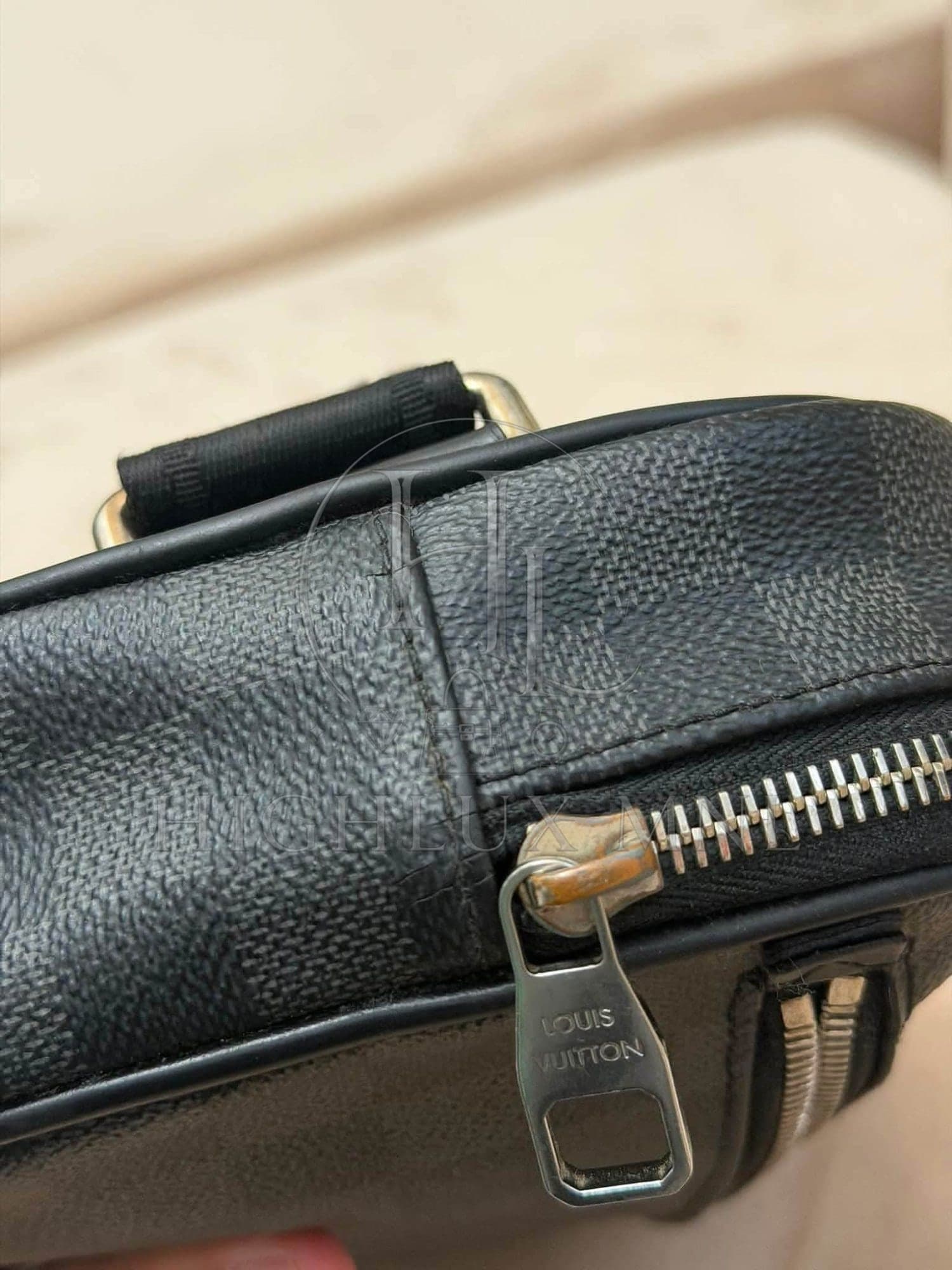 Louis Vuitton Damier Graphite Ambler Bag — photo 11