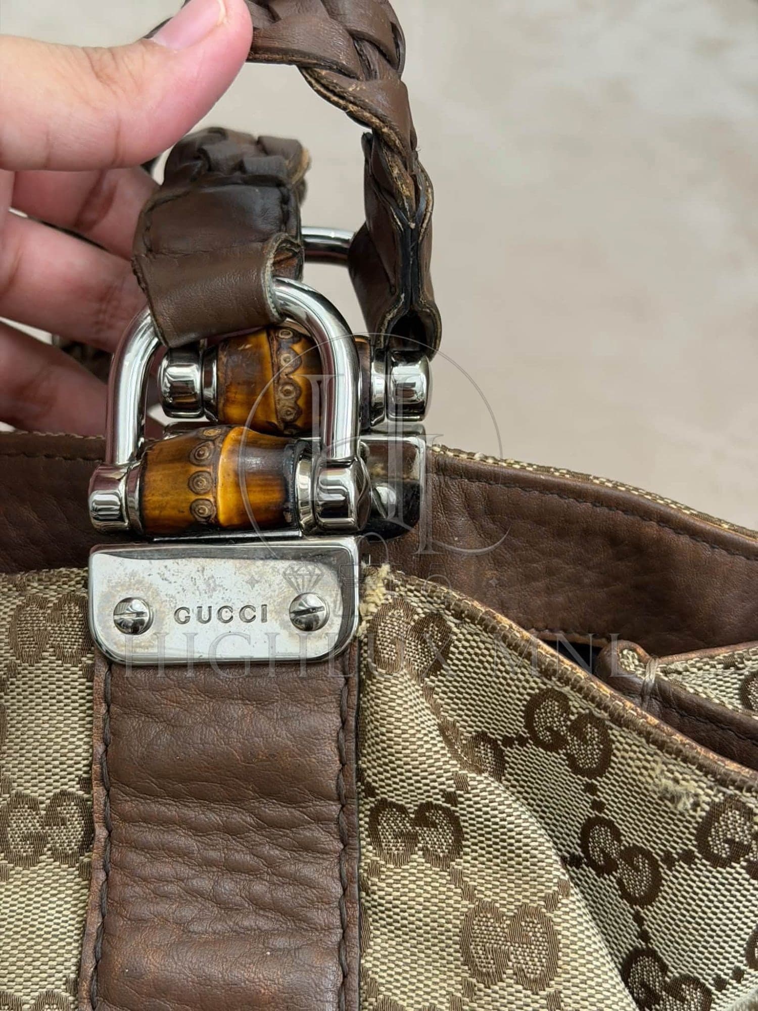 Gucci GG Canvas Bamboo Bar Shoulder Bag — photo 9