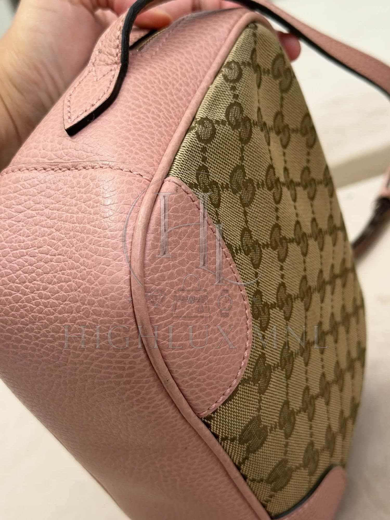 Gucci GG Canvas Bree Camera Bag in Pink — photo 8