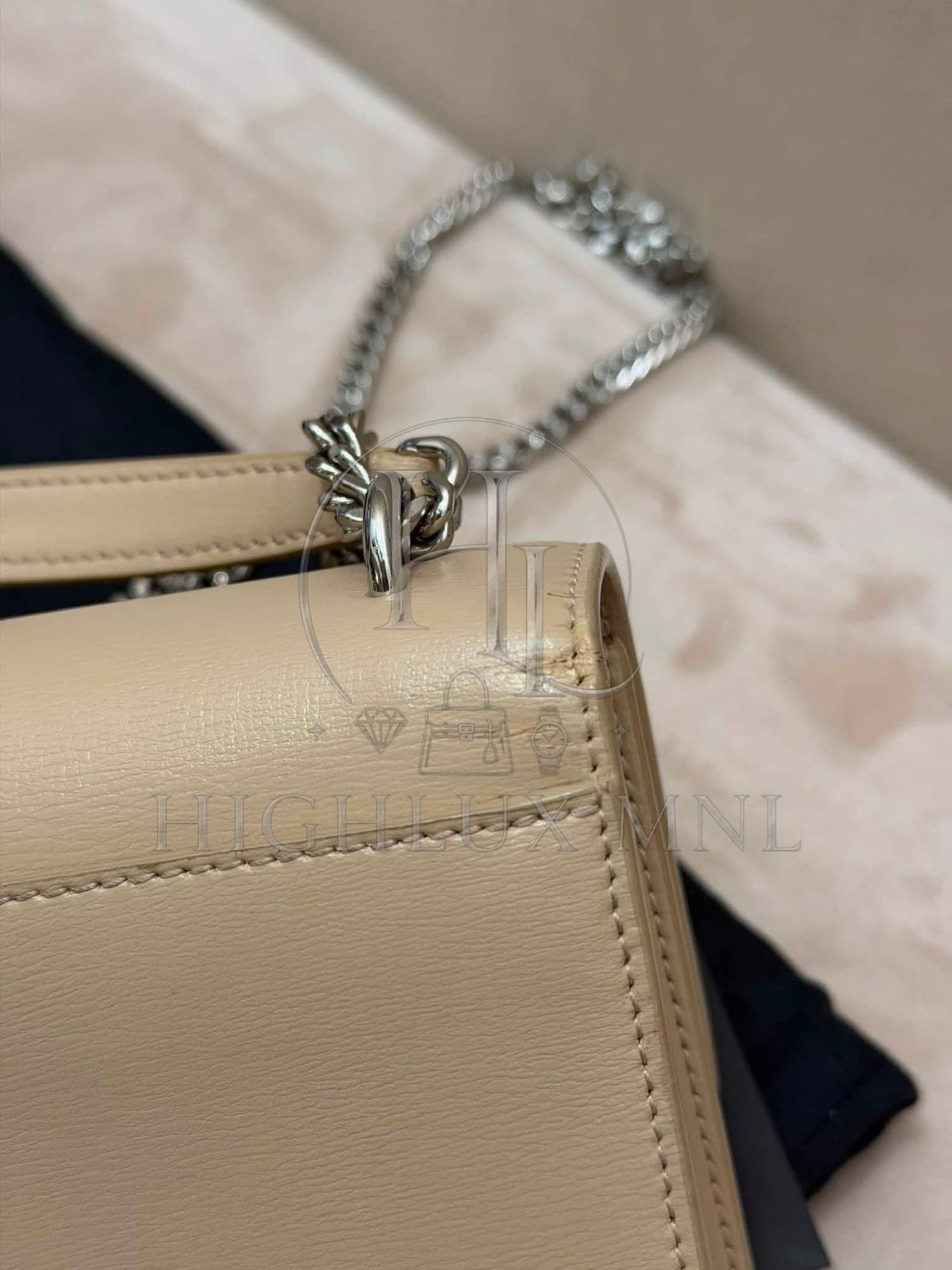 YSL Yves Saint Laurent Mini Sunset in Beige — photo 10