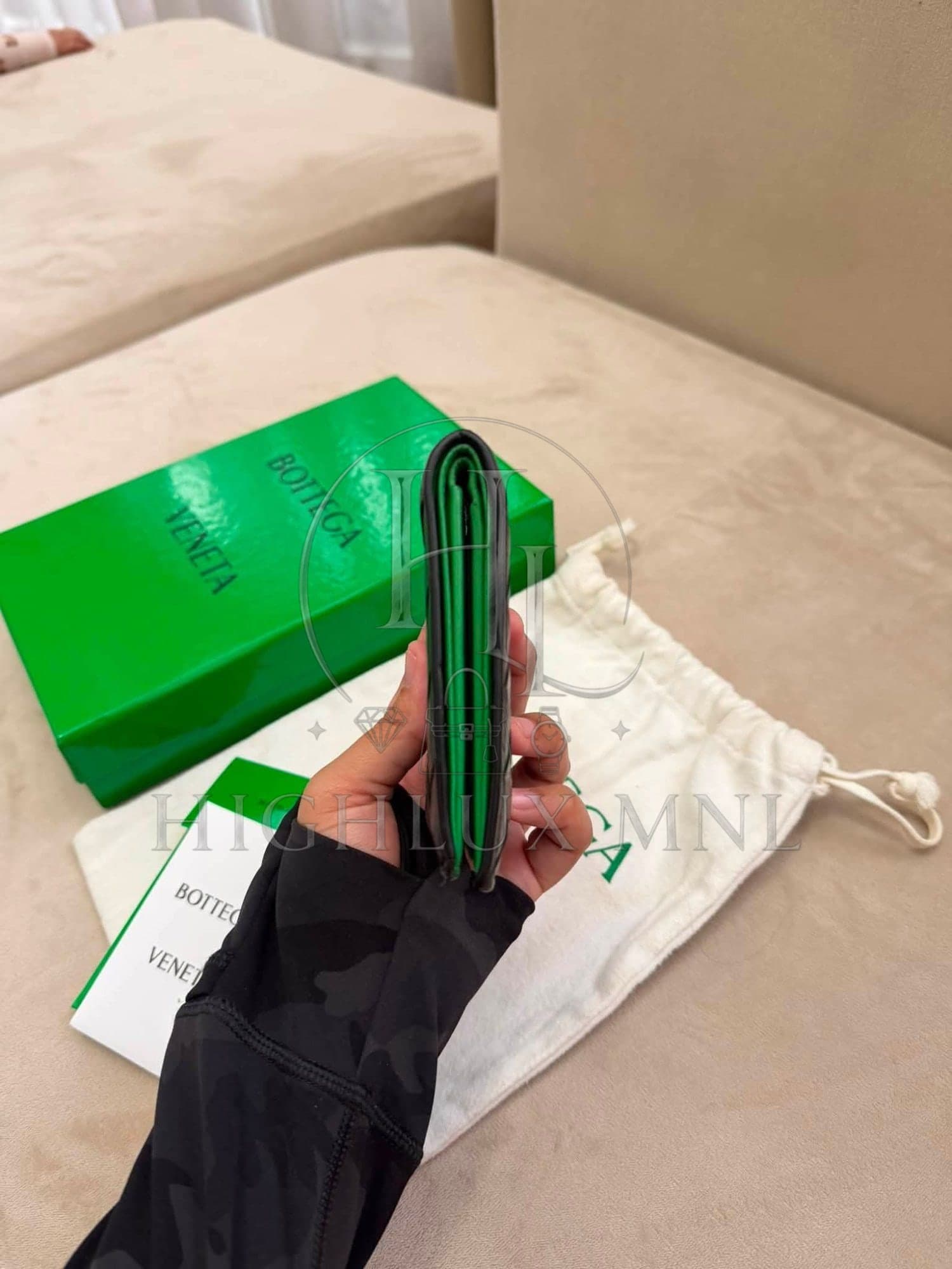 Bottega Veneta Intrecciato Wallet — photo 6