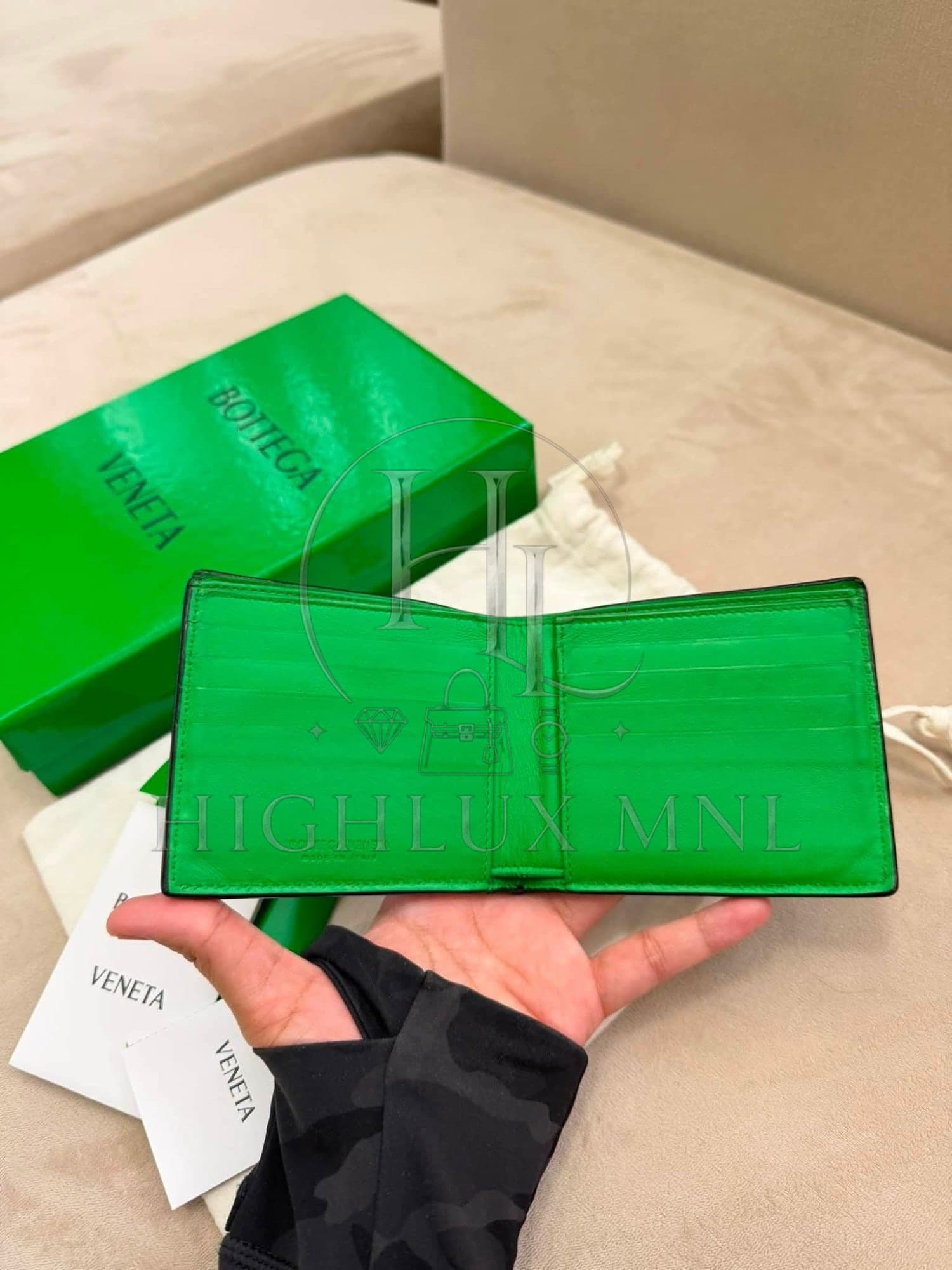 Bottega Veneta Intrecciato Wallet — photo 8