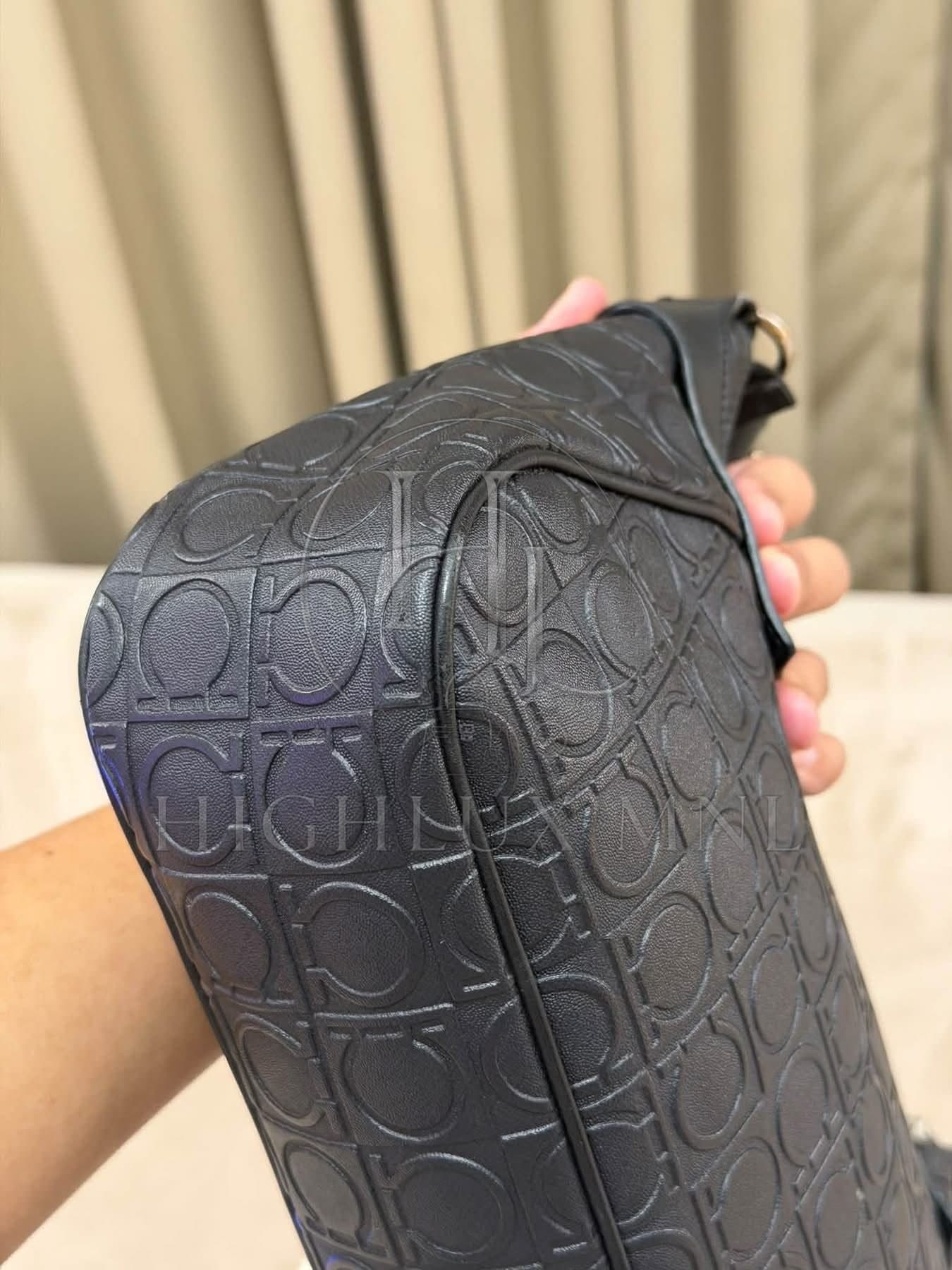 Ferragamo Gancini Shoulder Bag — photo 6