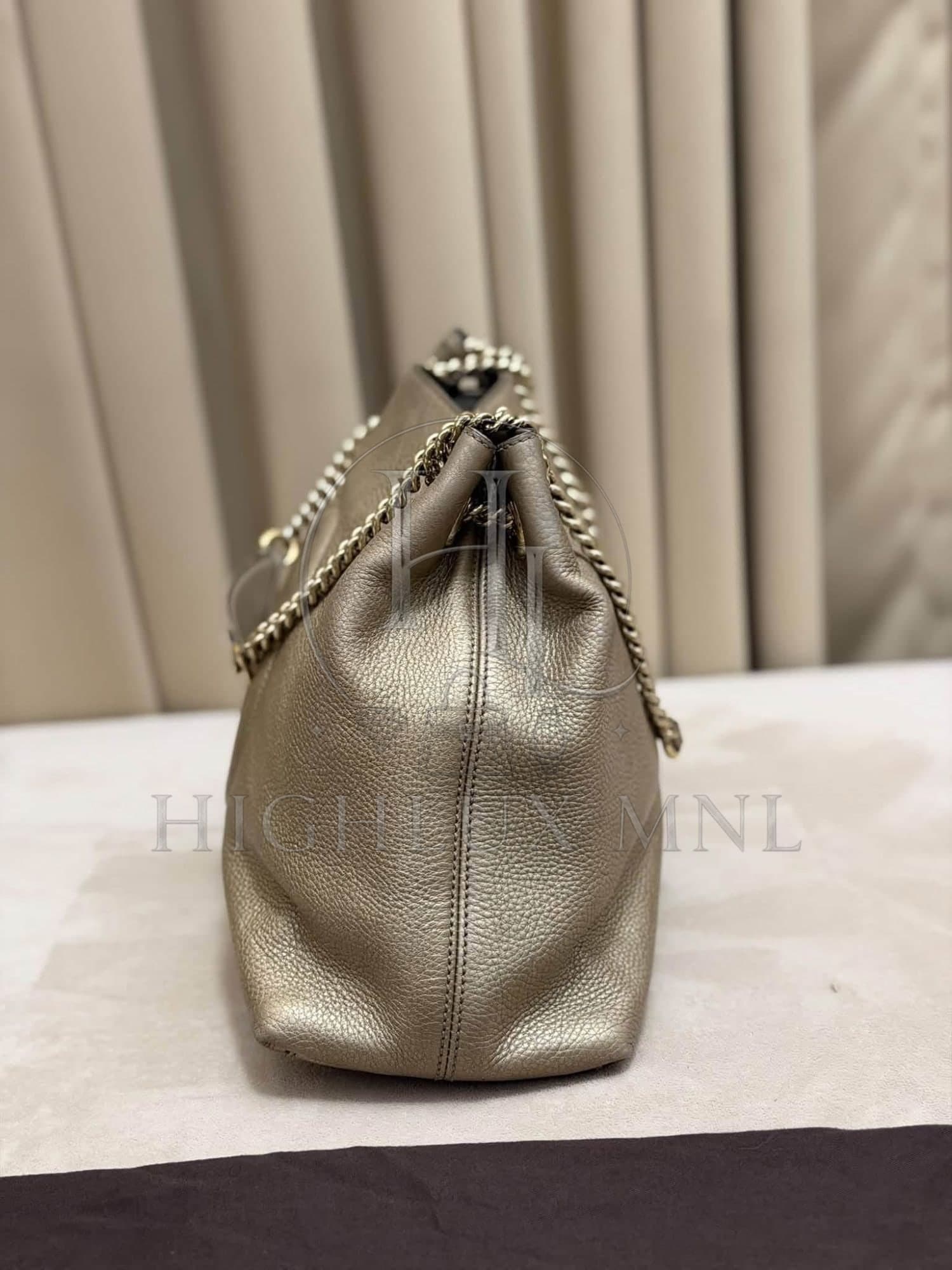 Gucci Soho Medium Metallic Chain Tote Bag — photo 3