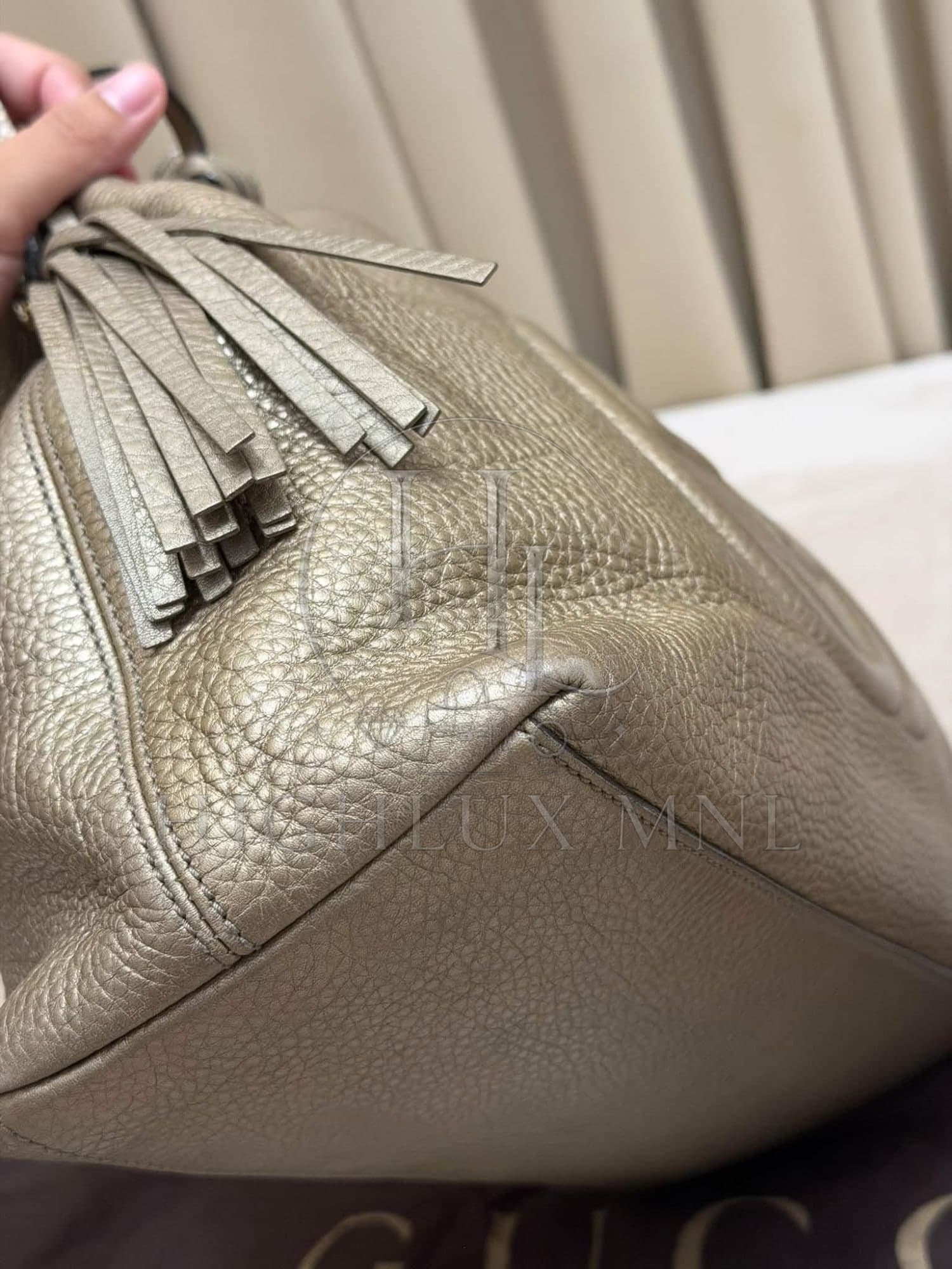 Gucci Soho Medium Metallic Chain Tote Bag — photo 6