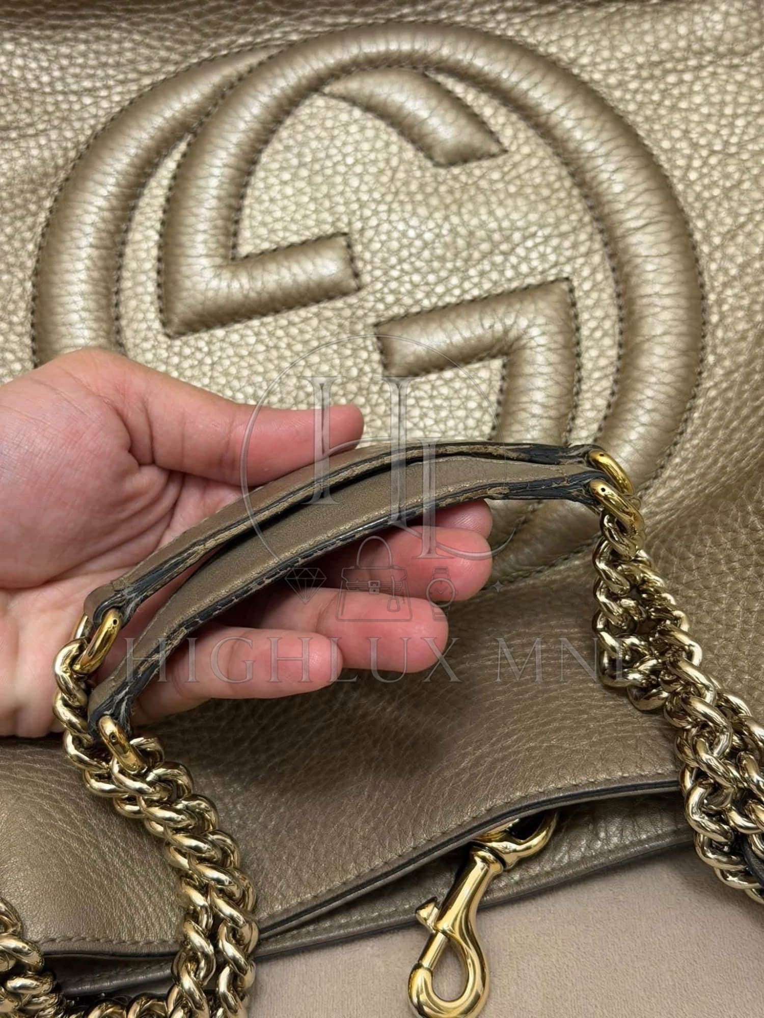 Gucci Soho Medium Metallic Chain Tote Bag — photo 11