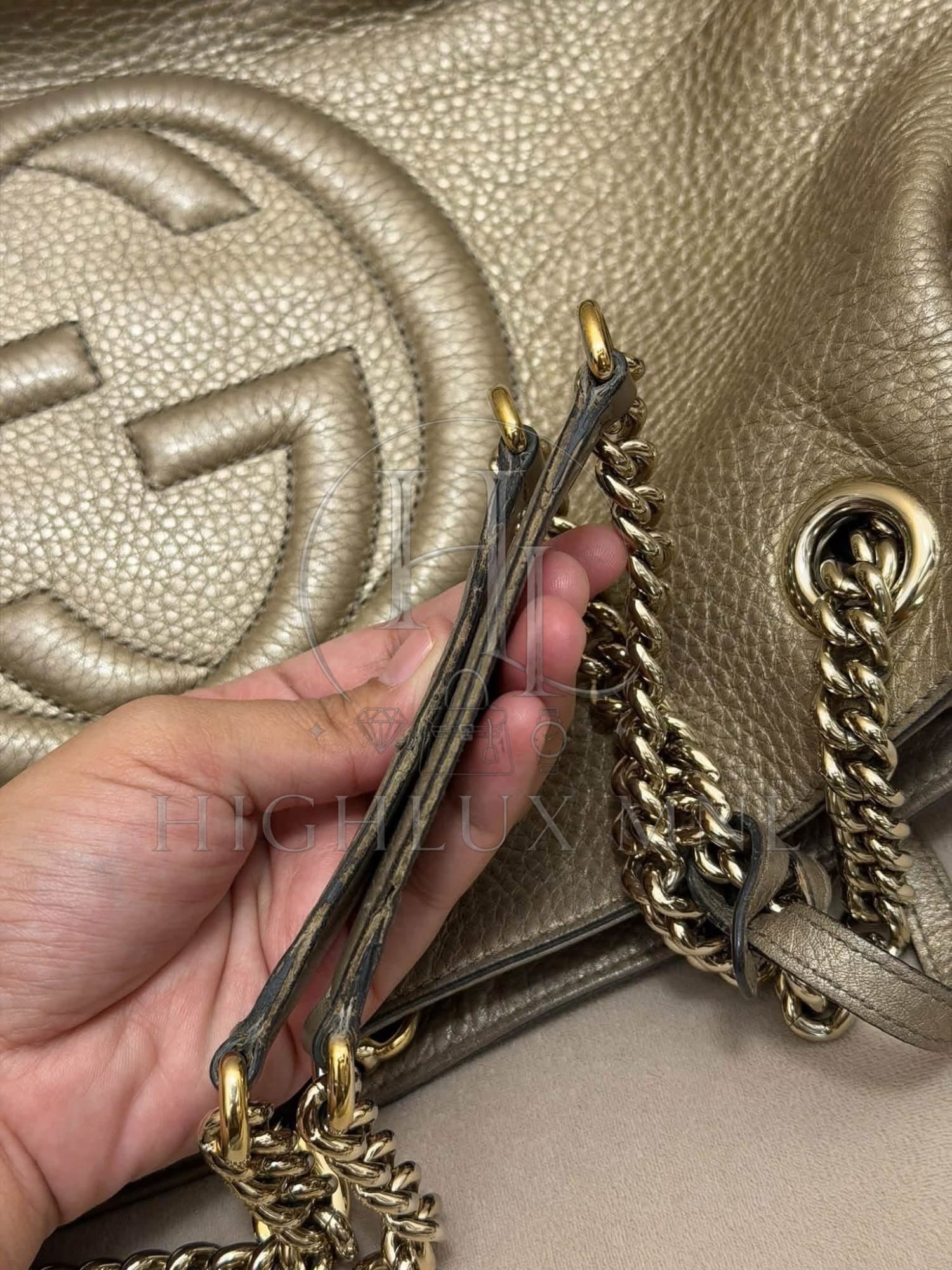 Gucci Soho Medium Metallic Chain Tote Bag — photo 12