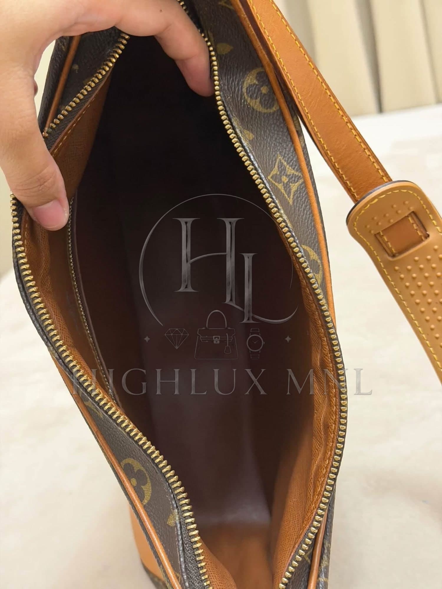 Louis Vuitton Monogram Boulogne PM — photo 11