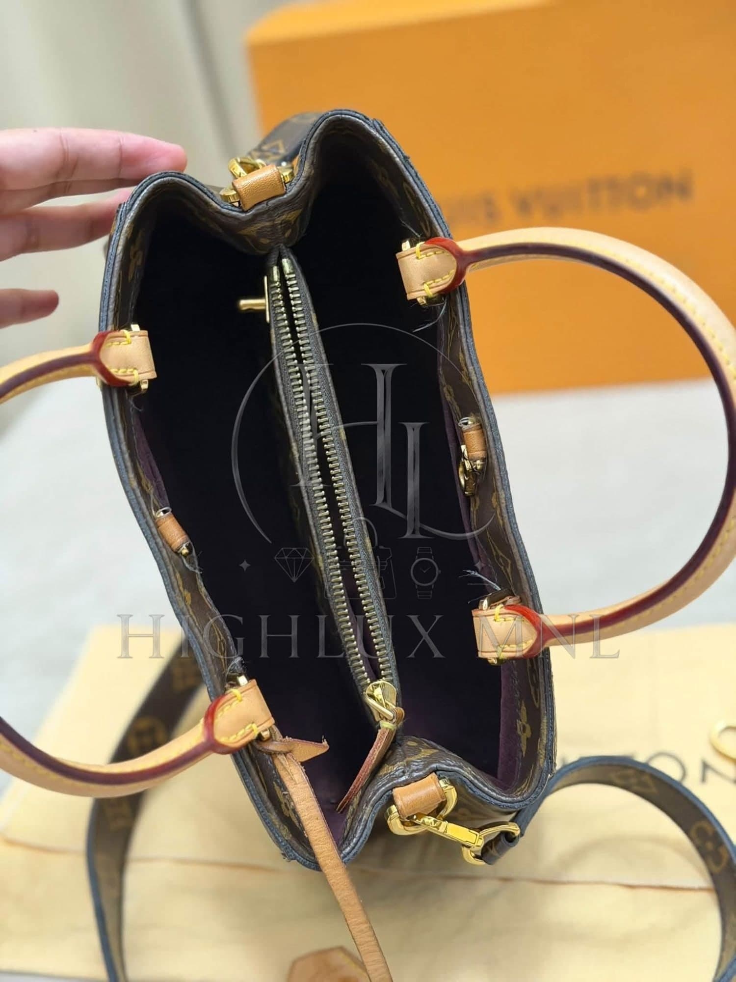 Louis Vuitton Montaigne BB size — photo 10