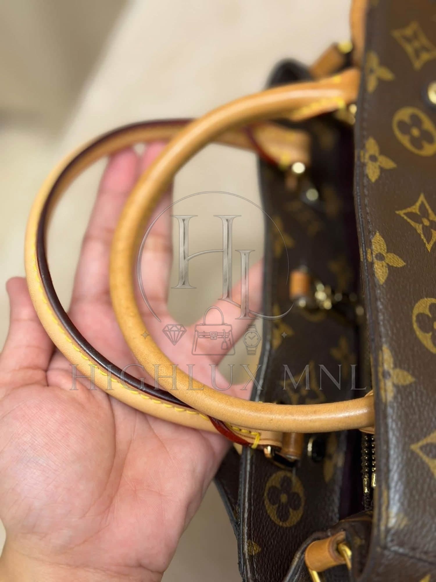 Louis Vuitton Montaigne BB size — photo 15